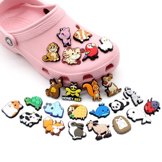 รองเท้าแตะ Crocs Pin Jibbitz ลายการ์ตูนสัตว์น่ารัก ถอดได้ ของขวัญสําหรับเด็ก