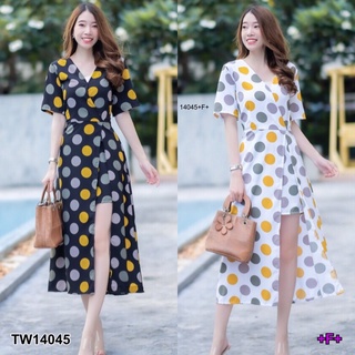 MM14045 จั๊มสูทก้านแก้วคอวีไขว้ลายจุด V-neck crossover polka dot jumpsuit.