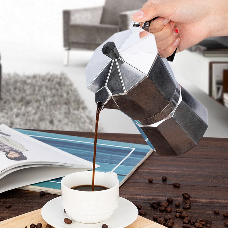 ㍿☕กาต้มกาแฟ หม้อต้มกาแฟ กาชงกาแฟ 150ml/300ml หม้อต้มกาแฟแบบแรงดัน เครื่องชงกาแฟอลูมิเนียม กาต้มกาแฟสดแบบพกพา MOKA POT