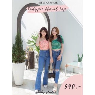 Ladypie floral crop top