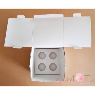 กล่องคัพเค้ก 4ถ้วย ทรงสูง สีขาว แบบไม่มีหน้าต่าง