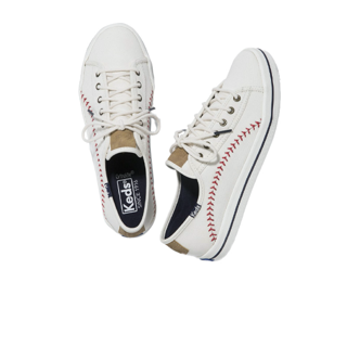 KEDS WF57167 รองเท้าผ้าใบ แบบผูกเชือก รุ่น KICKSTART PENNANT สีครีม