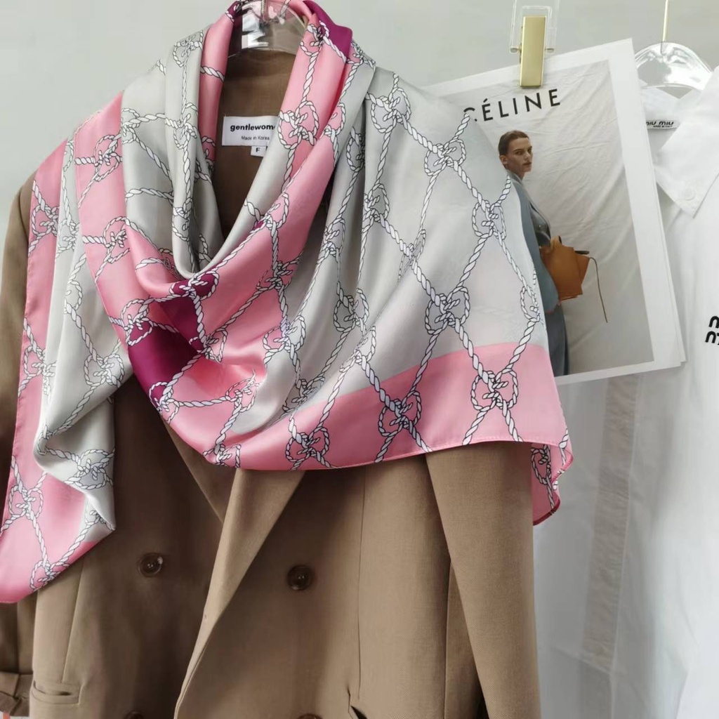 LISA ผ้าพันคอแฟชั่น 110X110 ซม.ผ้าพันคอสี่เหลี่ยมพิมพ์ผ้าพันคอผู้หญิง Lady Shawl Musilim Bawal