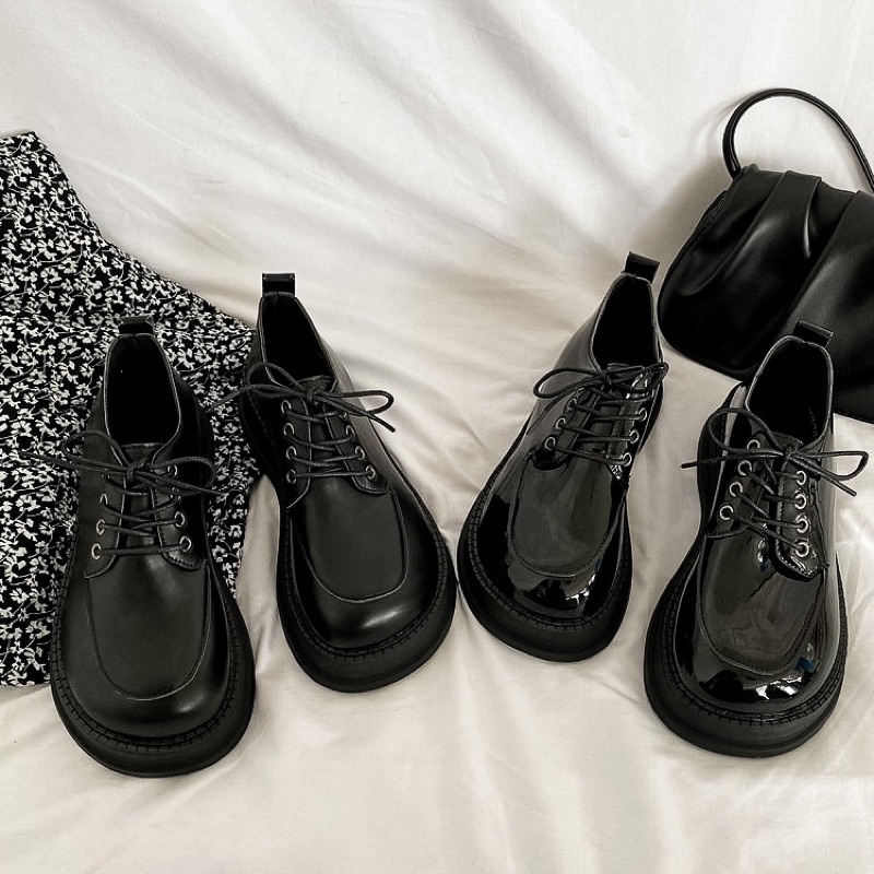 Oxfords & Lace-Ups 399 บาท พร้อมส่งจากไทย1-2วันถึง!! รองเท้าหนังสีดำเชือกผูก ใส่ไปเรียน ใส่ไปเที่ยวทำงานชอบแต่งตัวเสื้อผ้ารองเท้านำเข้า มาใหม่ Women Shoes