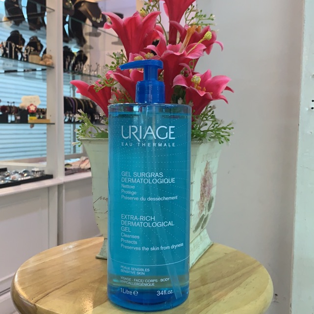Uriage Extra-Rich Dermatological Gel ,Cleanses, Protects,Preserves the skin from dryness