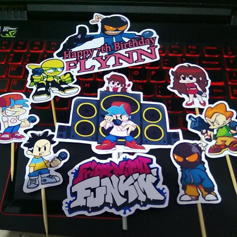 ท็อปเปอร์เค้ก Friday night funkin v1