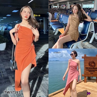 17593 เดรสยาวทรงปาดไหล่ สายเดี่ยวไหล่เดียว Long, off-the-shoulder, one-shoulder dress