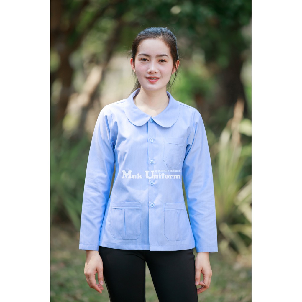 ( Live 11.30 - 13.00 น.ทุกวัน ) เสื้อกาวน์ คอบัว  แขนยาว ฟ้าริ้ว ฟ้า-ขาว ไม่มีโลโก้ มุกยูนิฟอร์ม