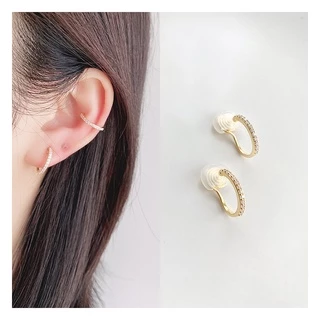ต่างหูหนีบ ไม่ต้องเจาะหู สามารถใส่ได้ทั้งตรงติ่งหู และปีกหู แป้นขดลวด ต่างหูประดับเพชร ดูหรูมาก มี 2 สี สีเงิน สีทอง