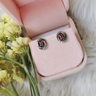 Ruby Earring ต่างหูทับทิม พลอยรี สีชมพู แสงดี ล้อมคริสตัล​สวา​รอ​ฟ​กี้​ตัวเรือนเงินแท้ 925​ ต่างหูวันอังคาร