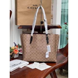 Coach Signature Tote bag