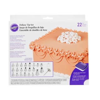 Deluxe Cake Decorating Tip Set