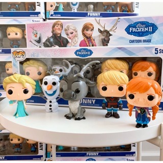 ❄️โมเดล Frozen สุดคิ้วท์ ❄️❄️ มาทั้งหมด 5 ตัว พร้อมกล่อง  ขนาดประมาณ 9 cm