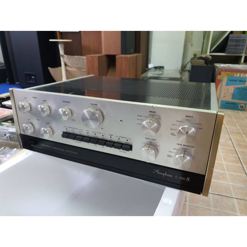 ปรีแอมป์ Accuphase c200s