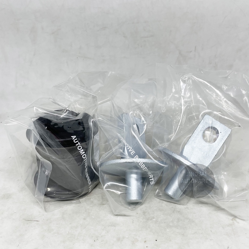 RBI บูชคานหลัง บูช + น็อต HONDA CRV G3 ปี 07-11 หลังล่าง บูชอาร์มหลัง บูชคาน