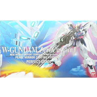 Bandai PG Wing Gundam Zero Custom Pearl Mirror Coating 4543112498434 (Plastic Model)