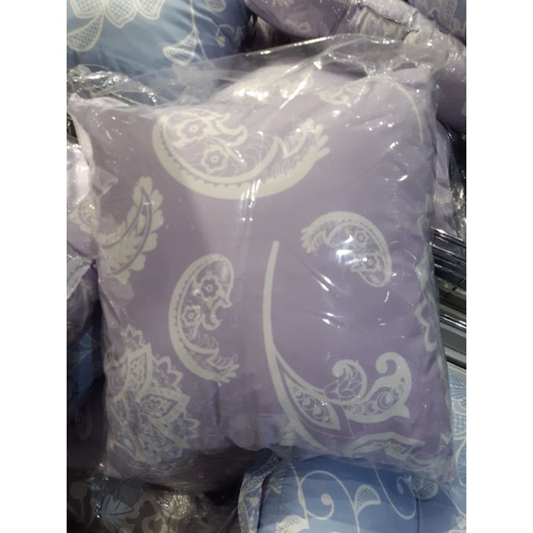 HAVEN หมอนอิง สีม่วง ลายลูกไม้