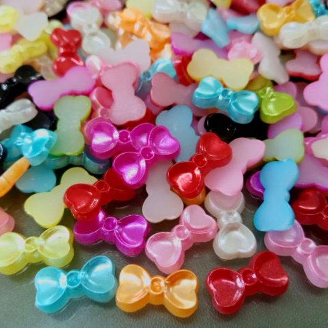 โบว์ คละสี 50ชิ้น25บาท