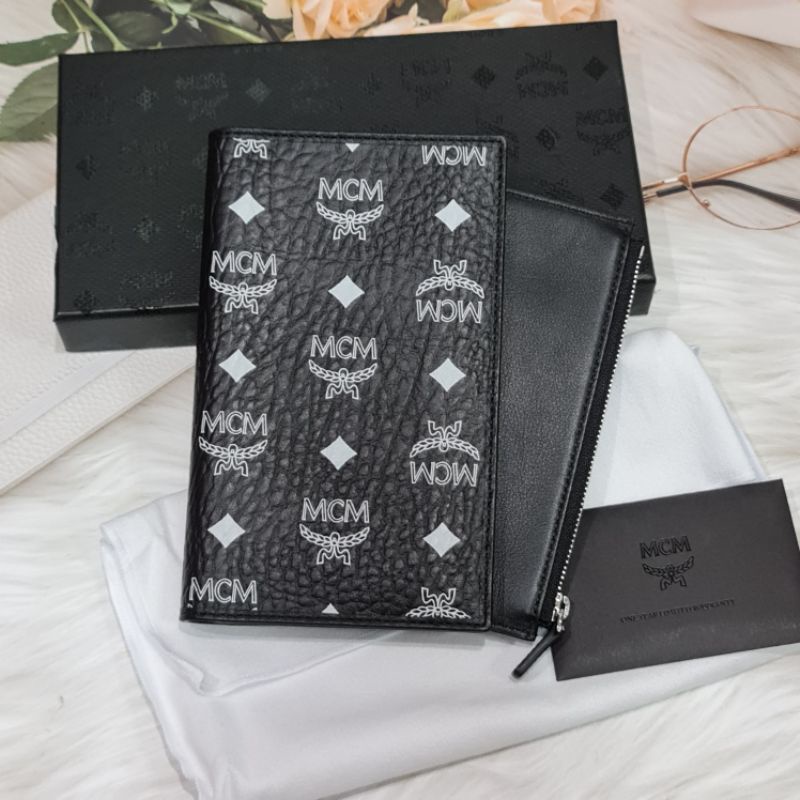 ★ ซื้อ1ได้ 2 New Mcm Passport holder / WALLET พร้อมส่ง ของแท้ 100
