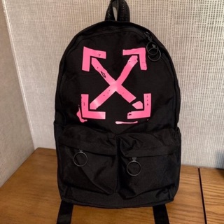 กระเป๋าสะพายเป้ Off-White Faded Arrow-Print Backpack