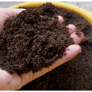 มูลไส้เดือน ร่อนสดใหม่ ทุกถุง vermicompost ขนาด 1 กก. kg (รวมหีบห่อ 960g+30g)