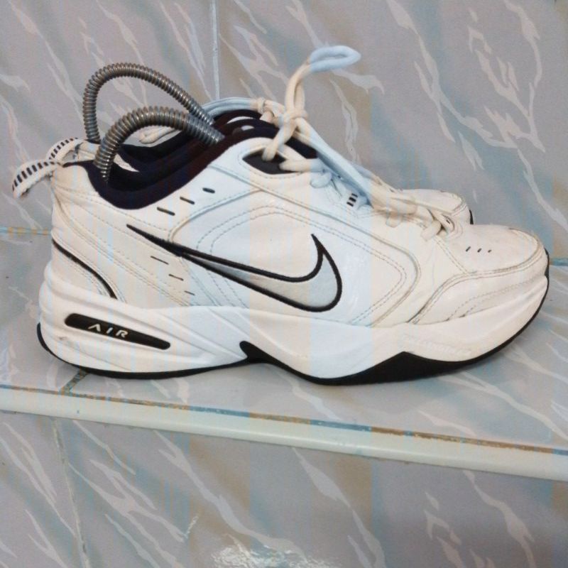 ไนกี้โมนาช(Nike monarch)มือสองสภาพดีมาก - meenaleeshop - ThaiPick