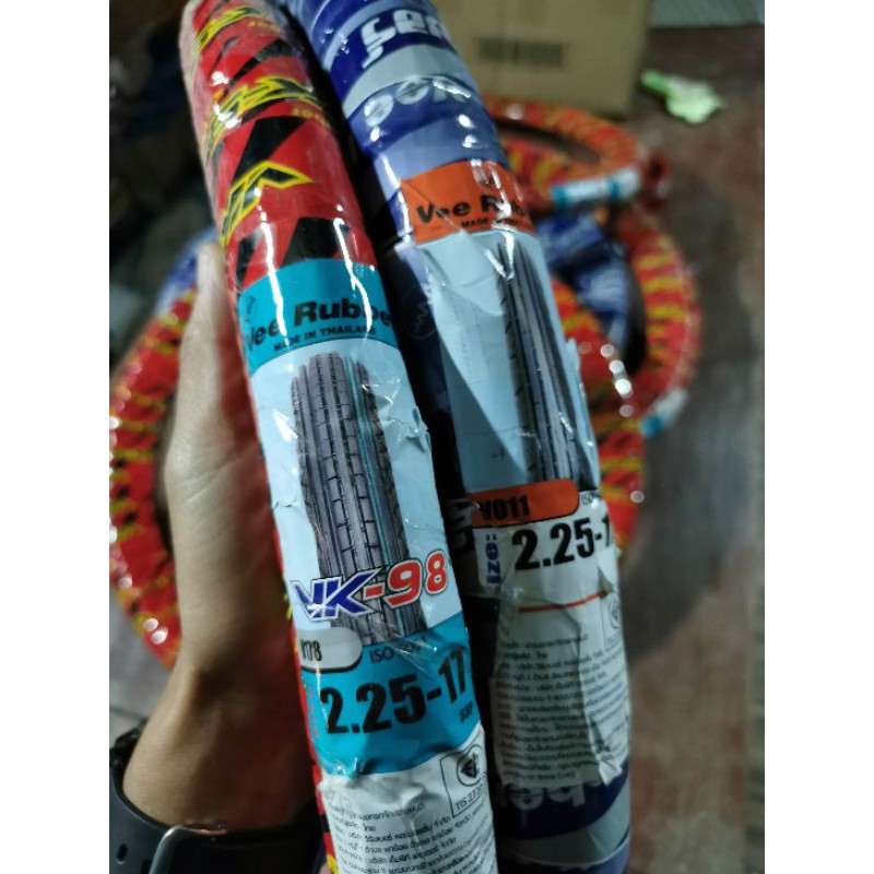 ยาง vee rubber​ 2.25- 17
