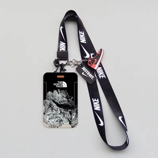 พวงกุญแจ กระเป๋าใส่บัตรรถบัส บัตรประจําตัวนักเรียน โรงงาน