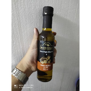 Romulo Extra Virgin Olive เห็ดทรัฟเฟิลสีขาว 250ml