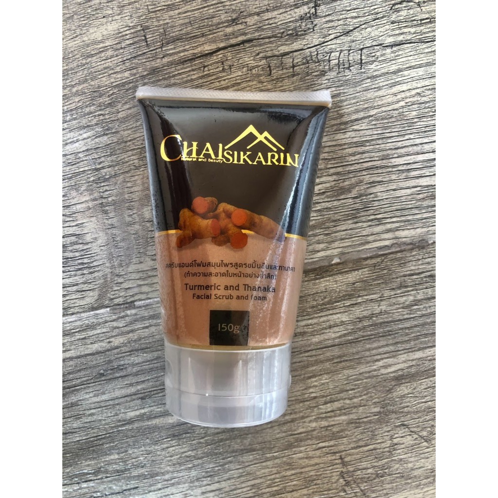 Chaisikarin - สครับแอนด์โฟมสมุนไพรสูตรขมิ้นชันและทานาคา (ทำความสะอาดผิวอย่างล้ำลึกและลดจุดด่างดำ)