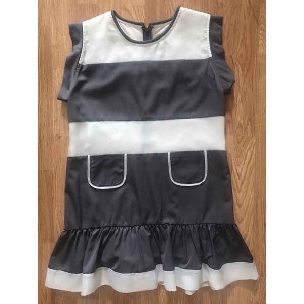 เดรสLynAround มือสอง