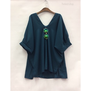 เสื้อแฟชั่น ดีไซน์เก๋ๆ ทรงสวย ใส่ออกมา ดูหรูดูดีมากๆเลยค่า แมตท์ได้ง่าย