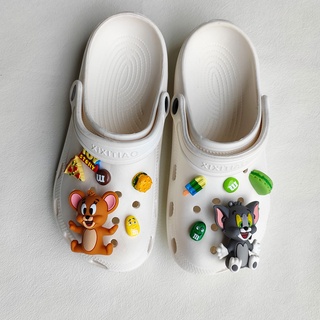 ชุดหัวเข็มขัด ลายการ์ตูน Tom Jerry Jibbits เหมาะกับผู้หญิง สําหรับตกแต่งรองเท้า Crocs Jibitz Burger Pizza