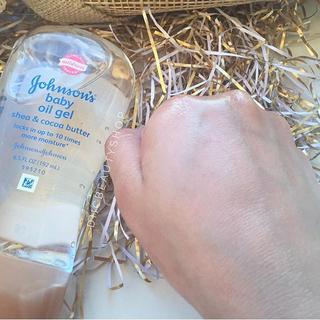 Johnsons baby oil gel ขนาด 192 ml.