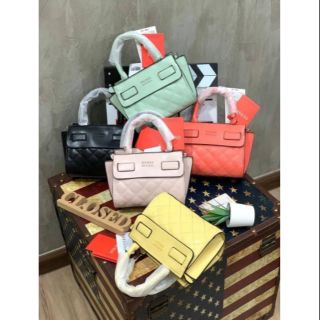 990-💕New Arrival!!GUESS ELLIANA MICRO MINI SATCHEL BAG กระเป๋าถือหรือสะพายข้างขนาดไซส์มินิ สีสันแบบพาสเทล