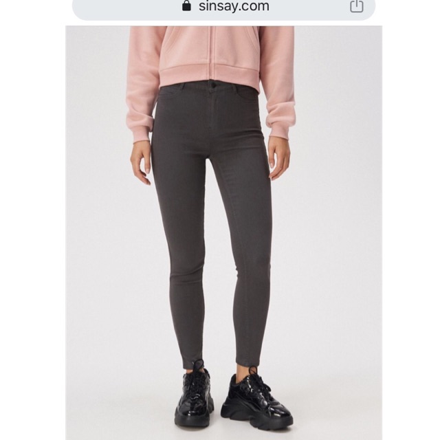 กางเกงยีนส์ แบรนด์ Sinsay