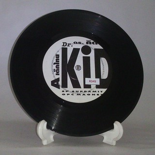 R049 🎼 แผ่นเสียง ไวนิล 7 นิ้ว 45RPM 🎶   Dr.Kids เด็กไทย ใหม่ถอดด้าม