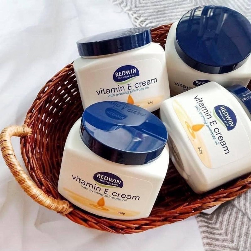 ❌พร้อมส่งจ้าา❌ Redwin vitamin E cream