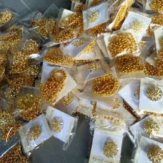 เครื่องประดับชุดไทยเด็กครบเซต 4ชิ้น เข็ดขัด สร้อย สังวาลย์ เข็มกลัด