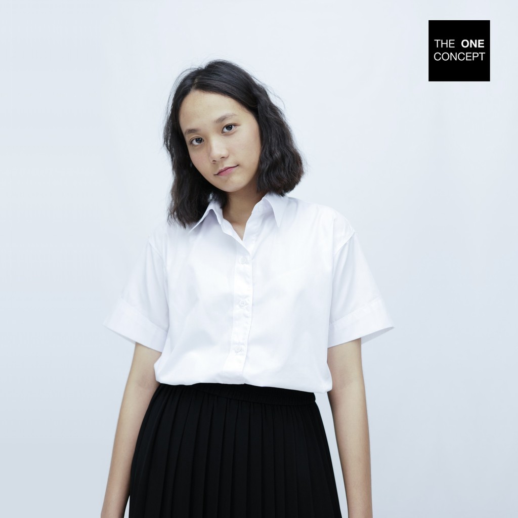 1.02 เสื้อนักศึกษาหญิงไม่เข้ารูป 0202 | The One Concept ชุดนักศึกษา พรีเมี่ยม