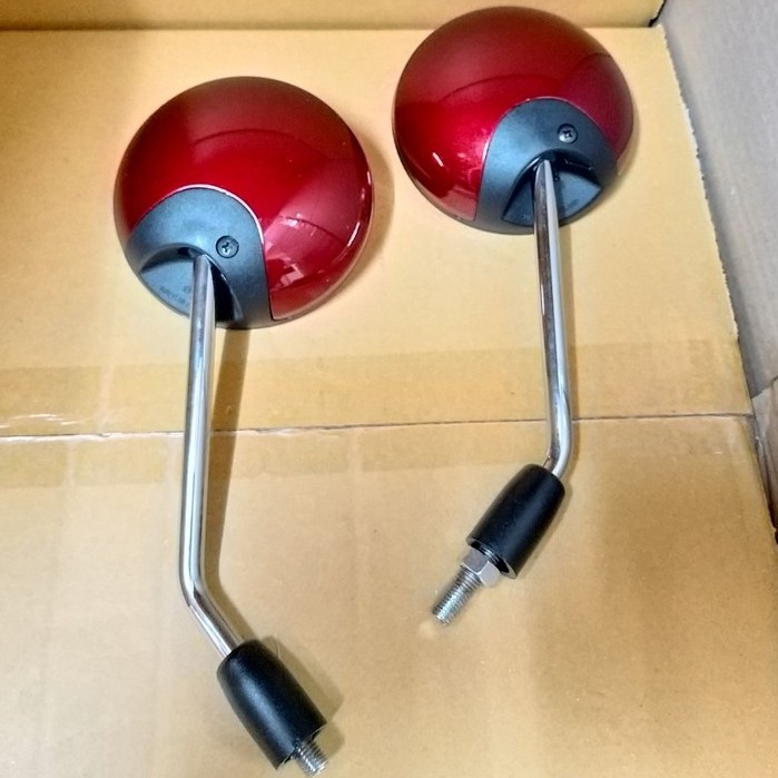 กระจก มองหลัง SCOOPY-I ปี 2009, 2012 สีแดงเลือดนก รหัสสี R326 # ขายเป็นคู่ # 1010-079-10ZRP