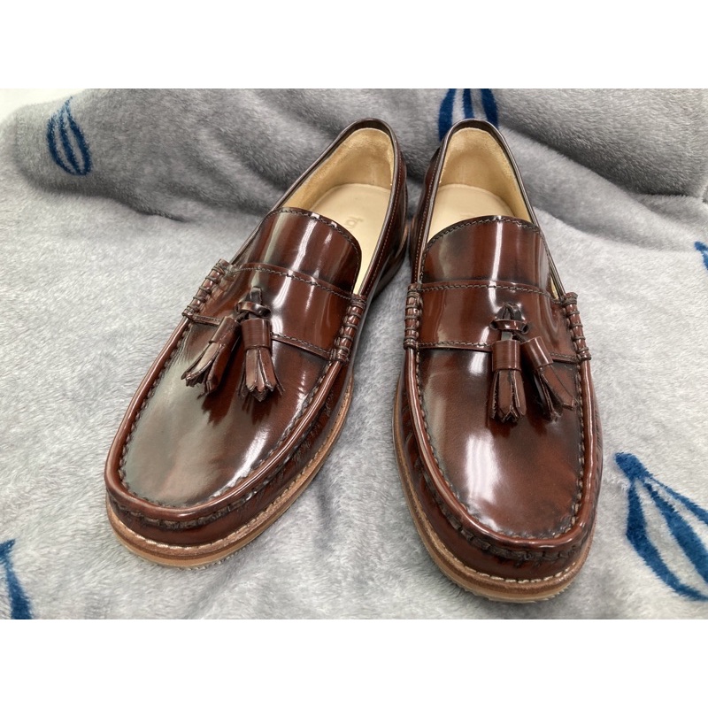 รองเท้าผู้ชายหนังแท้  Brand Favorite Shoes by Picha รุ่น Tassel Moccasin  สี น้ำตาลขัด ขนาด 43