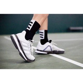 Adidas SoleMatch Bounce Men’s Tennis Shoes  รองเท้าเทนนิสผู้ชายสีขาวแถบขาว