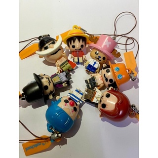 พวงกุญแจ One Piece (เซ็ต 7 ชิ้น) มีให้สะสมถึง 7 แบบ สินค้างานแท้จากญี่ปุ่น