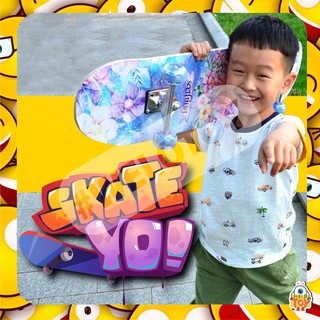 Skate board สเก็ตบอร์ดสำหรับเด็ก skateboard ขนาด 71.6*20 ซม. สเก็ตบอร์ด 4 ล้อ (ล้อมีไฟ)