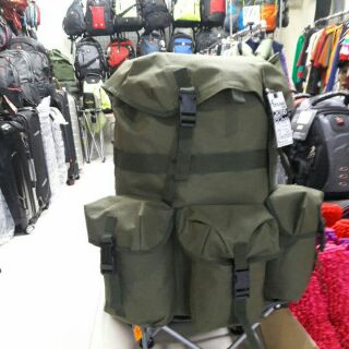 กระเป๋าเป้ Frogmangear Travel pack green by ครูแว่น frogmangear