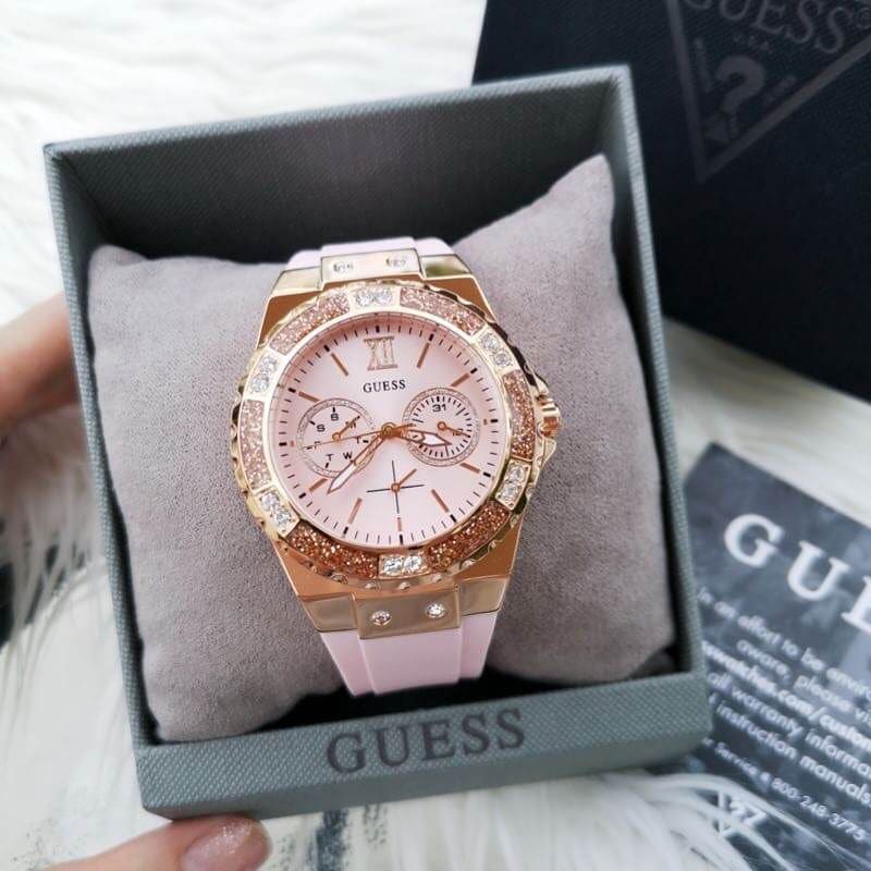 พร้อมส่ง นาฬิกาข้อมือผู้หญิง Guess Women's Rose Gold Tone Pink Multifunction Watch U1053L3