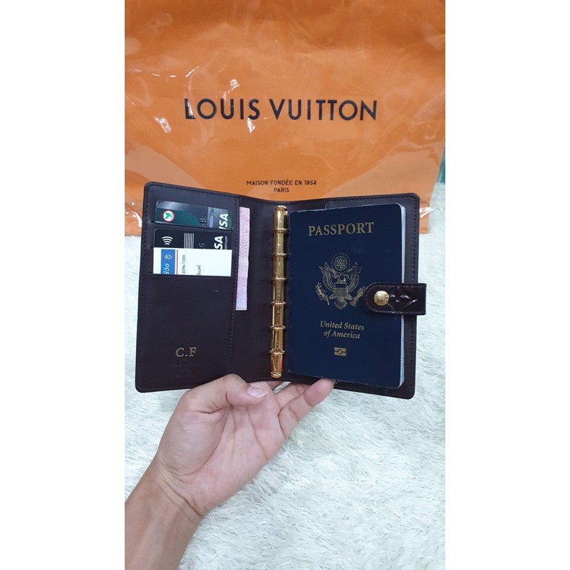 LV Agenda หนังแก้ว สวย ใส