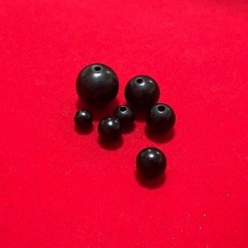 เม็ดประคำ ไม้งิ้วดำ ขนาด 6, 7, 8, 9, 10, 12, 15 mm.