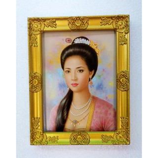 ภาพพระพีนางสุพรรณกัลยาบูชาเสริมฮวงจุ้ยกรอบหลุยส์ทองเล็ก (มินิ)ขนาดภาพ6X8นิ้วขนาดรวมกรอบ7.5X9.5นิ้วมีหูแขวนได้มีขาตั้งได้